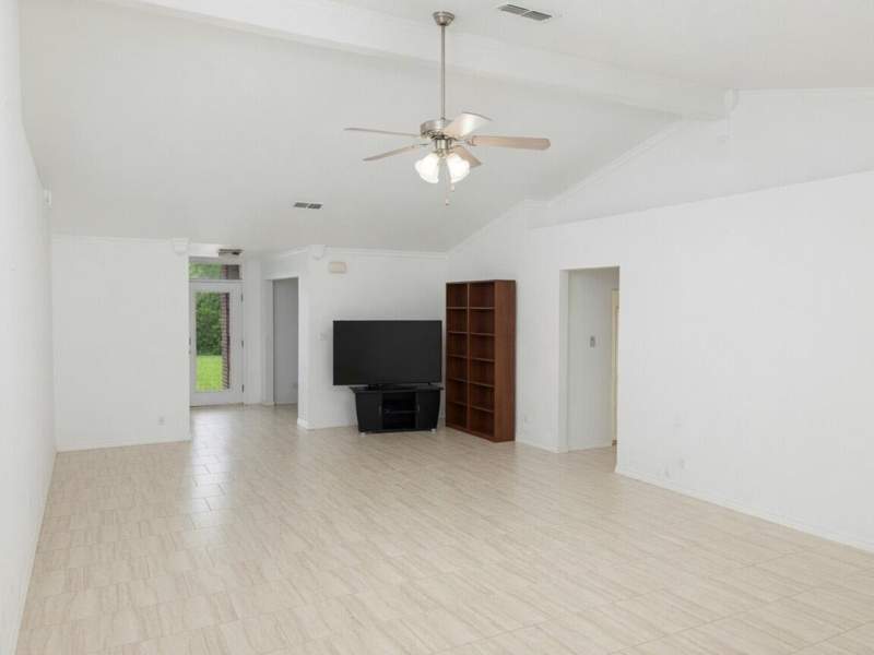 4 bedroom Detached Single Family at 587 E Shipwreck Road, Driftwood Estates, Santa Rosa Beach — photo 2