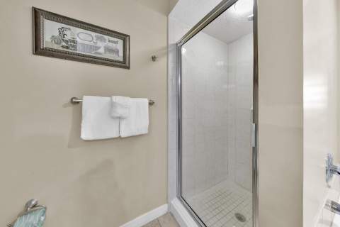 1517 SE Miracle Strip Parkway #406, Fort Walton Beach FL - photo 8 of 35