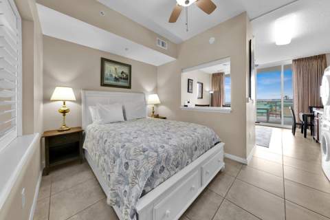 1517 SE Miracle Strip Parkway #406, Fort Walton Beach FL - photo 13 of 35