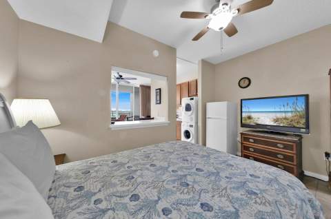 1517 SE Miracle Strip Parkway #406, Fort Walton Beach FL - photo 14 of 35