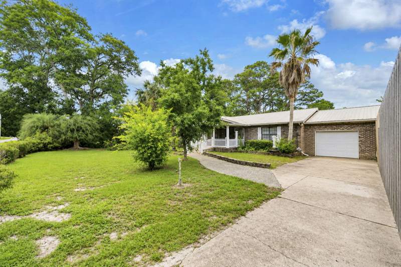 3 bedroom Detached Single Family at 1234 Thompson Road, Marinwood, Santa Rosa Beach — photo 2