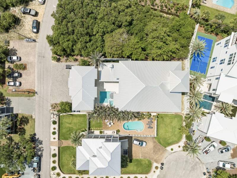 8 bedroom Detached Single Family at 65 A Street, Seacrest East, Inlet Beach — photo 3
