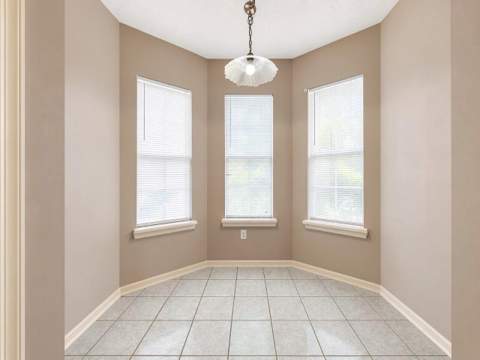 409 Heritage Court, Fort Walton Beach FL - photo 12 of 29