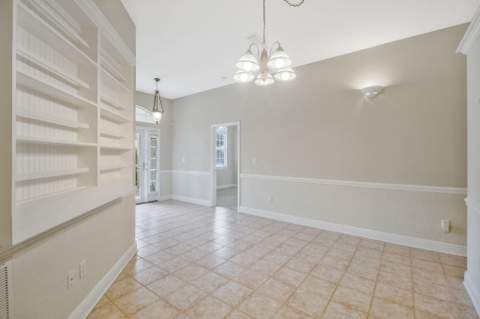 272 Tecumseh Lane, Mary Esther FL - photo 10 of 39