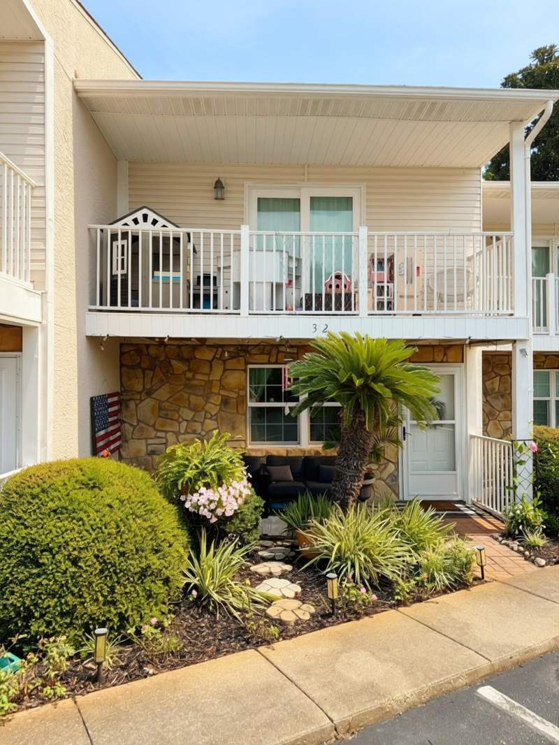 2 bedroom Townhouse at 241 Ellis Road #Unit 32, Woodland Shores T/H Ph 3, Miramar Beach — photo 5