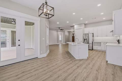 258 W Bayou Forest Drive, Freeport FL - photo 14 of 44