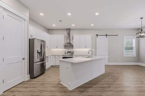 258 W Bayou Forest Drive, Freeport FL - photo 9 of 44