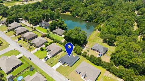 249 Paradise Palm Circle, Crestview FL - photo 10 of 56