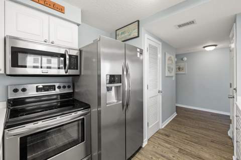 520 Santa Rosa Boulevard #319, Fort Walton Beach FL - photo 14 of 38