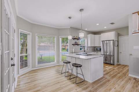 895 Shalimar Court, Shalimar FL - photo 18 of 46