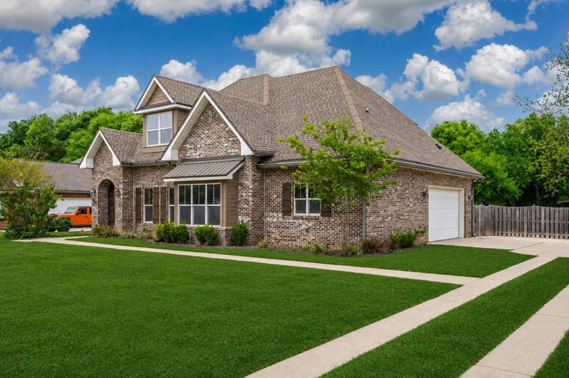 4 bedroom Detached Single Family at 1465 Mill Creek Drive, Mill Creek Farms, Baker — photo 2