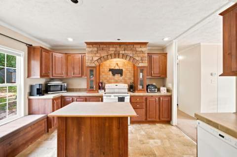 439 Woodpecker Lane, Holt FL - photo 11 of 32