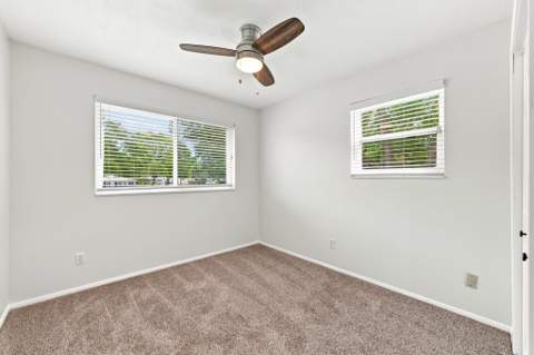 102 NW Robinwood Drive, Fort Walton Beach FL - photo 23 of 30