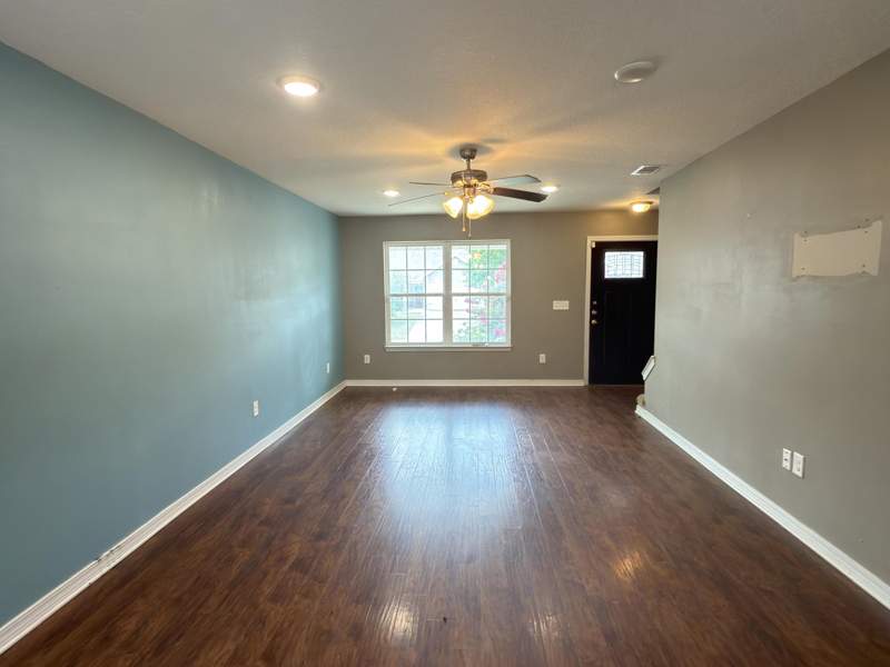 5 bedroom Detached Single Family at 455 Eisenhower Drive, Stillwell South, Crestview — photo 3