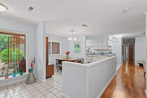 2436 Rocky Shores Drive, Niceville FL - photo 12 of 30