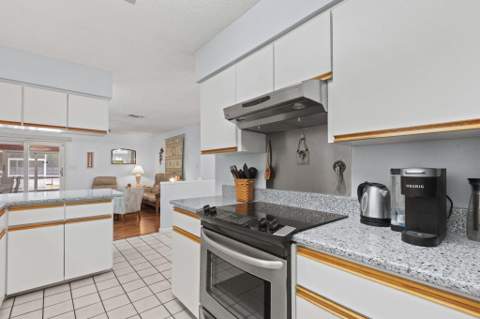 2436 Rocky Shores Drive, Niceville FL - photo 19 of 30