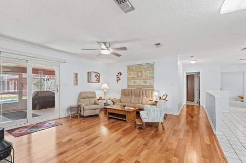 2436 Rocky Shores Drive, Niceville FL - photo 14 of 30