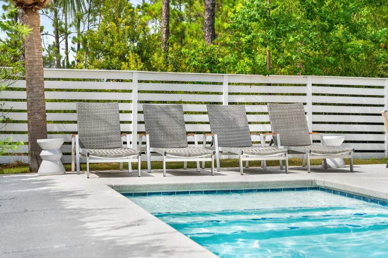 4 bedroom Detached Single Family at 61 Shelley's Way, Frangista Beach 3rd Addn, Miramar Beach — photo 3