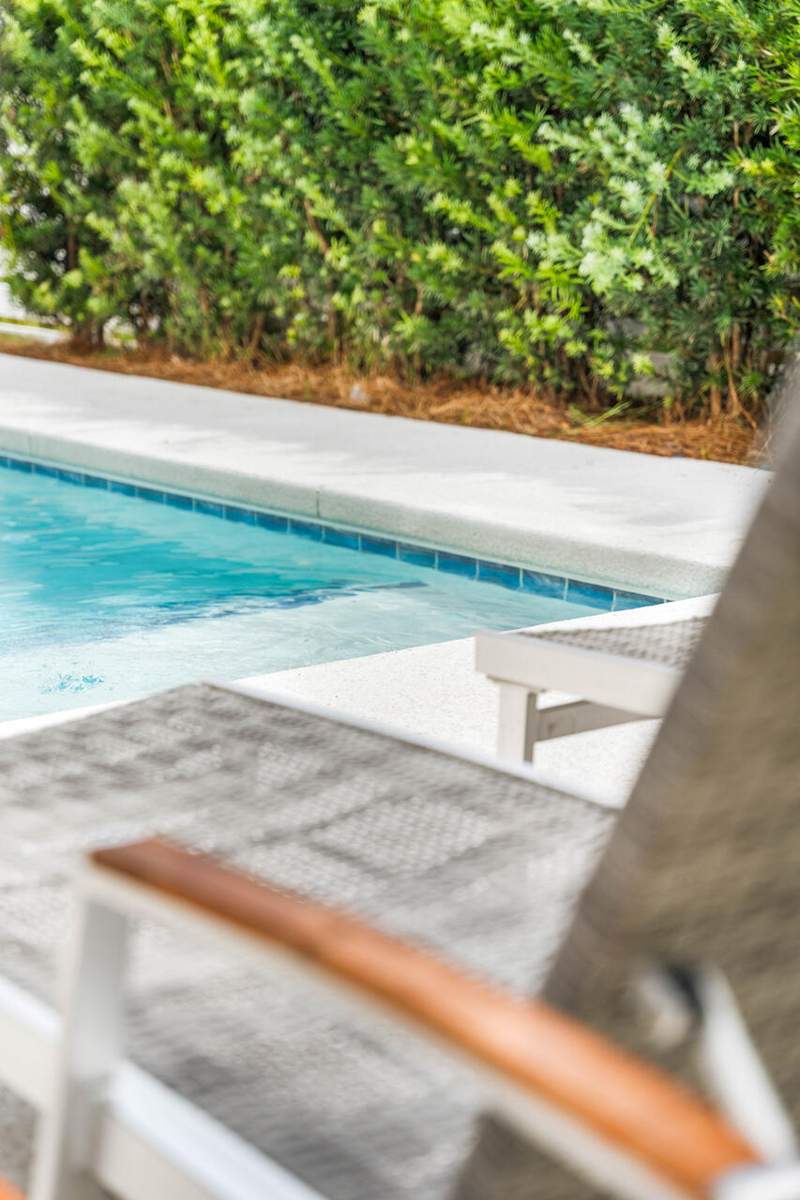 4 bedroom Detached Single Family at 61 Shelley's Way, Frangista Beach 3rd Addn, Miramar Beach — photo 5