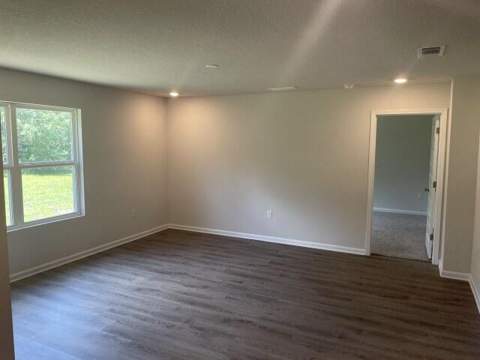 6412 Arcadia Bluffs Avenue, Laurel Hill FL - photo 24 of 30