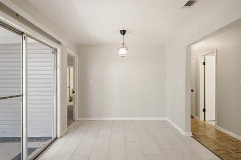 320 NW Oakland Circle, Fort Walton Beach FL - photo 10 of 30