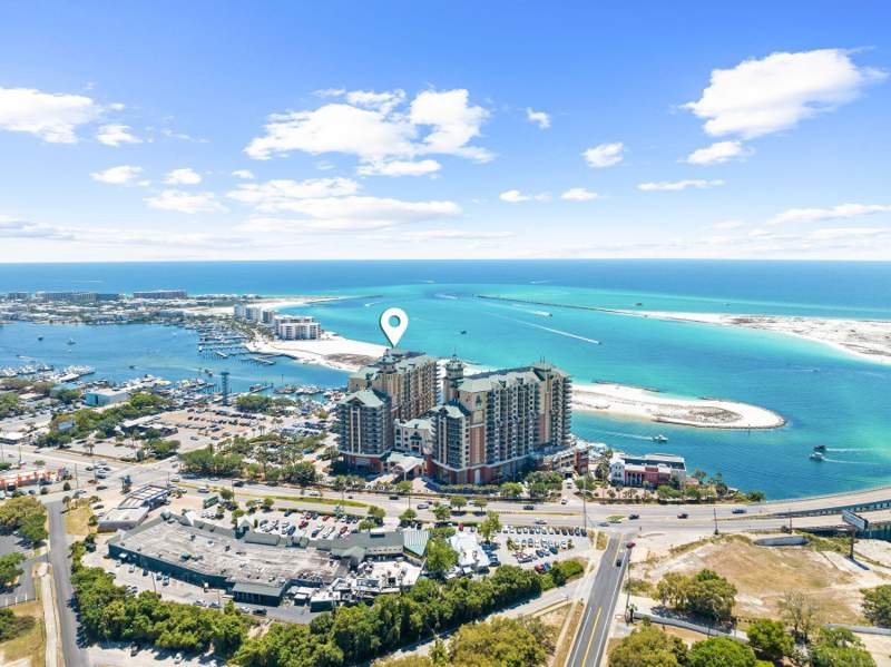 3 bedroom Condominium at 10 Harbor Boulevard #E210, Emerald Grande, Destin — photo 3