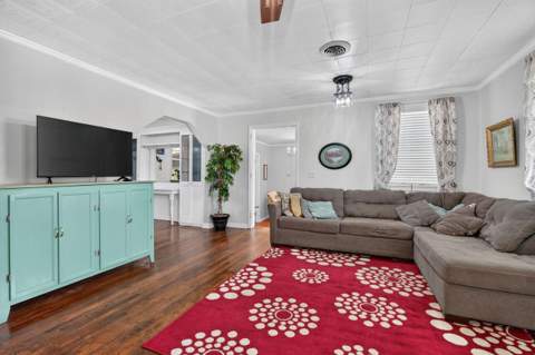 284 NE Beachview Drive, Fort Walton Beach FL - photo 15 of 30