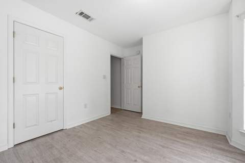 1024 Freeport Court, Mary Esther FL - photo 8 of 42