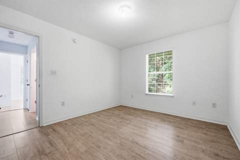 1024 Freeport Court, Mary Esther FL - photo 12 of 42