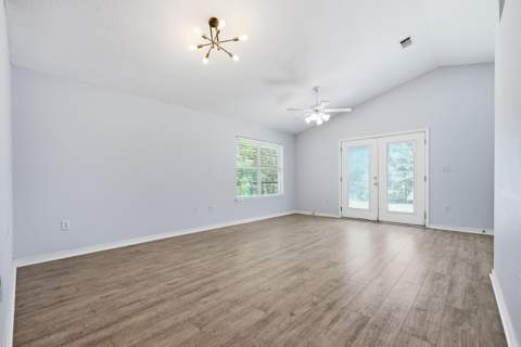 1024 Freeport Court, Mary Esther FL - photo 14 of 42