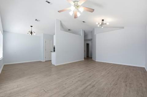 1024 Freeport Court, Mary Esther FL - photo 15 of 42