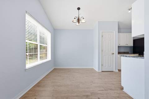 1024 Freeport Court, Mary Esther FL - photo 18 of 42