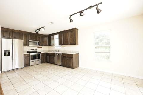 611 Bullock Boulevard, Niceville FL - photo 8 of 27