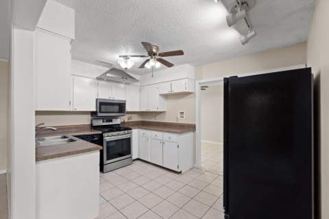103 Tanglewood Court, Fort Walton Beach FL - photo 10 of 30