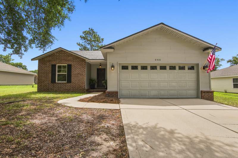 3 bedroom Detached Single Family at 646 Hunters Ridge Road, Hunters Ridge, DeFuniak Springs — photo 3