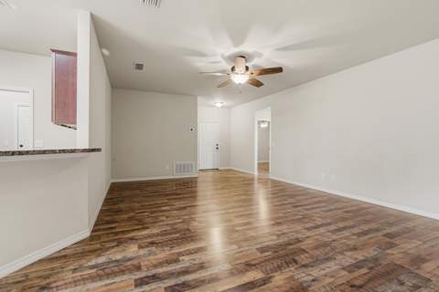 646 Hunters Ridge Road, DeFuniak Springs FL - photo 7 of 44