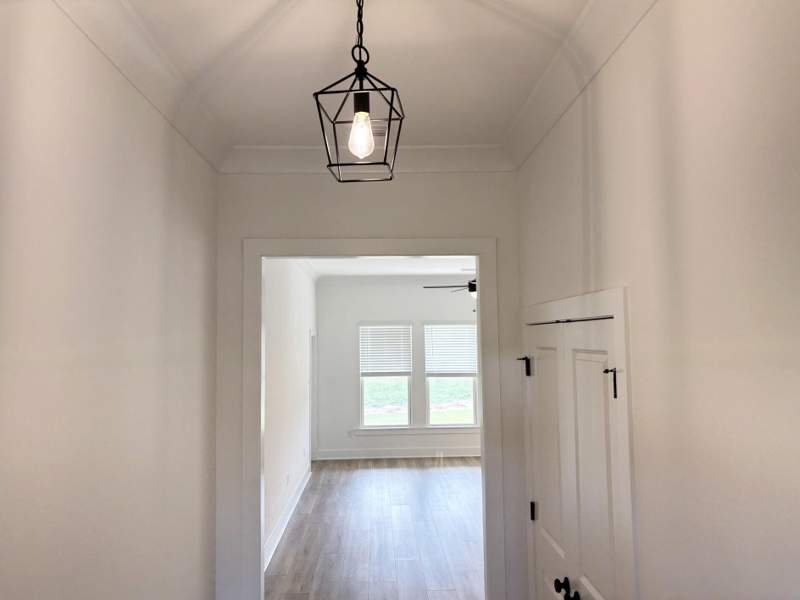 4 bedroom Detached Single Family at 5910 Luckenbach Lane, Houston Place, Crestview — photo 2