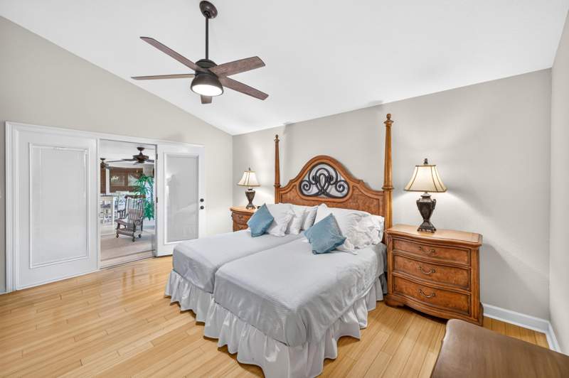 3 bedroom Detached Single Family at 591 Bob O Link Place, Linkside Village II, Miramar Beach — photo 5