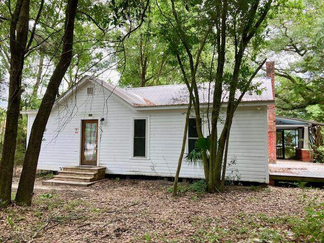 2 bedroom Detached Single Family at 127 N 10Th Street, Town Of Defuniak Springs, DeFuniak Springs — photo 3