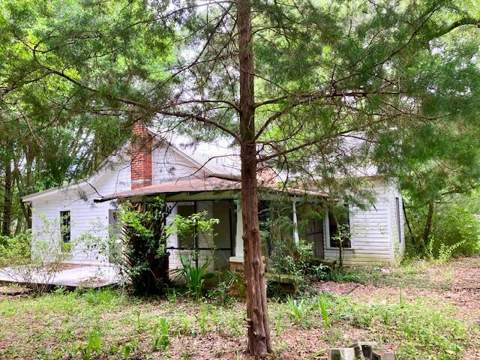127 N 10Th Street, DeFuniak Springs FL - photo 6 of 33