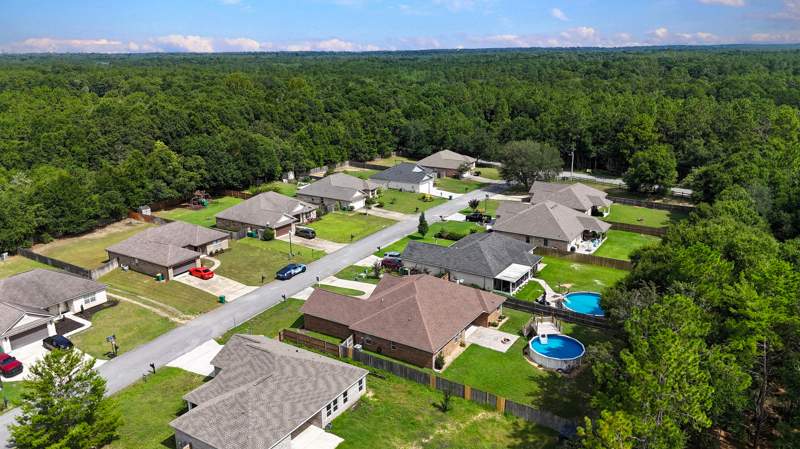 4 bedroom Detached Single Family at 5181 Rabbit Run, Overlook At Chestnut Ridge, Crestview — photo 5