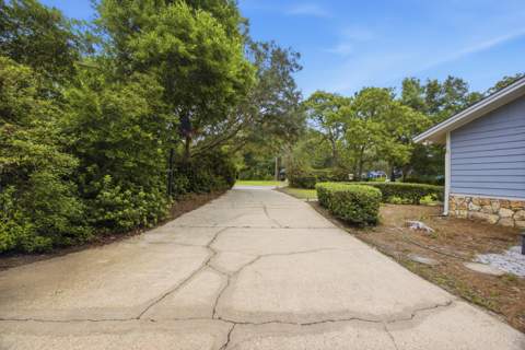 406 Greenwood Way, Niceville FL - photo 6 of 30