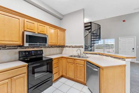 4507 Furling Lane #Ste 310, Destin FL - photo 10 of 32