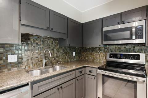 8 Poplar Avenue, Shalimar FL - photo 12 of 34