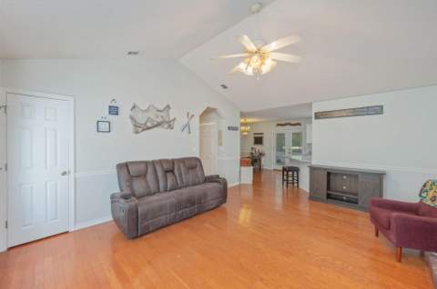 6014 Robin Road, Crestview FL - photo 8 of 37