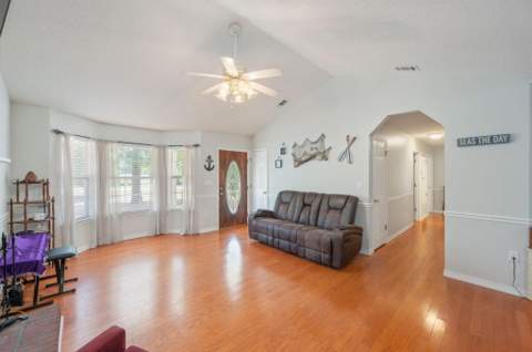 6014 Robin Road, Crestview FL - photo 9 of 37