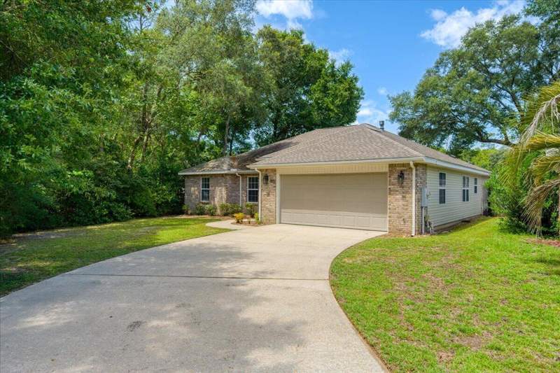 3 bedroom Detached Single Family at 105 Underwood Lane, Cedar Ridge Ph 15, Niceville — photo 4