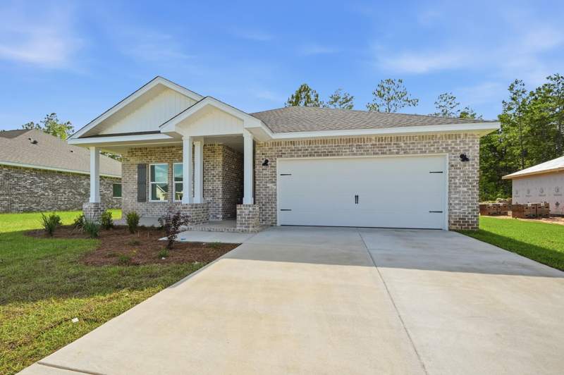 3 bedroom Detached Single Family at 6114 Mildred's Way, Southern Charm, Crestview — photo 3