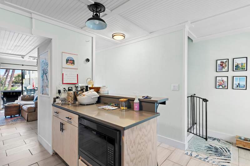 2 bedroom Townhouse at 501 Gulf Shore Drive #Unit 9, Isla Blanca T/H, Destin — photo 4