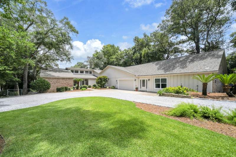 5 bedroom Detached Single Family at 317 Edrehi Drive, Rosemont S/D, Niceville — photo 5